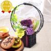 敬老の日 プレゼント ギフト 早割 花 プリザーブドフラワー プリザ 薔薇 バラ 猫 ねこ かわいい おしゃれ 枯れない花 フラワーアレンジメント インテリア バウムクーヘン 送料無料 スイーツ お菓子 洋菓子 メッセージカード おいもや