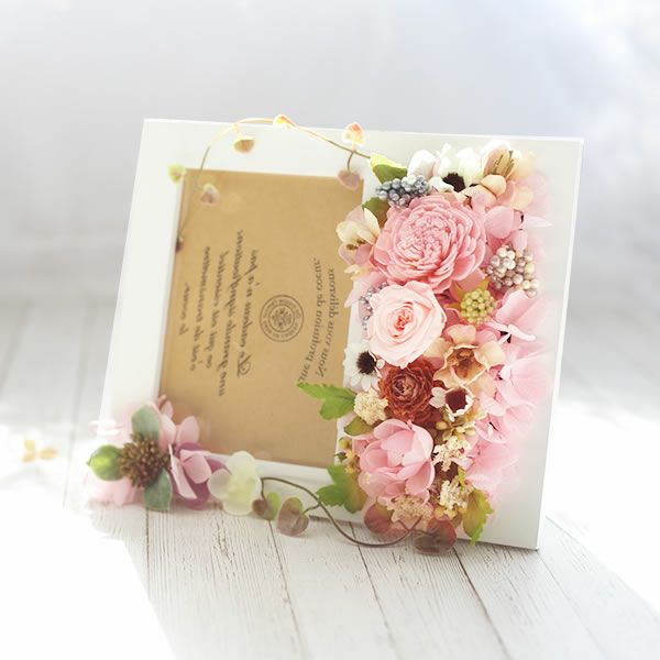 母の日 プレゼント 花 ギフト プリザーブドフラワー フォトフレーム 写真立て 木製 実用的 アレンジメント バラ パウンドケーキ 焼き菓子 花とスイーツ おしゃれ かわいい 送料無料 スイーツ お菓子 洋菓子 ギフトセット おいもや