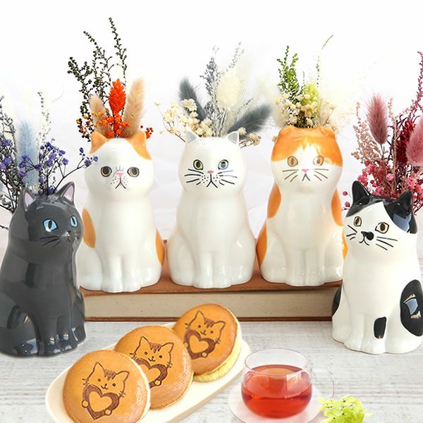 猫一輪挿し＆お芋チョコどら焼き (3個) 【母の日 プレゼント 花 ギフト 猫 ねこ 猫好き インテリア 雑貨 一輪挿し 花瓶 フラワーベース ペン立て 実用的 玄関 置物 花とスイーツ チョコ どら焼き 送料無料 スイーツ お菓子 和菓子 洋菓子 ギフトセット おいもや】